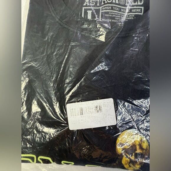 New Travis Scott
ASTROWORLD “Enjoy The Ride” Long Sleeve T Shirt Sz L - Picture 3 of 7